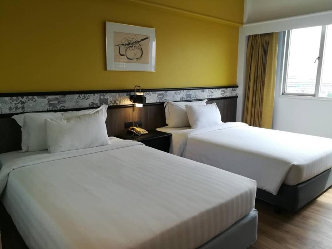 Witz Bangkok Ramkhamhaeng Hotel Екстериор снимка