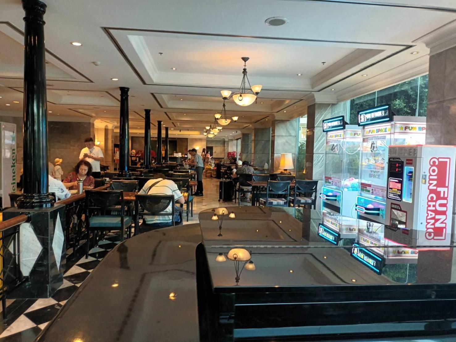 Witz Bangkok Ramkhamhaeng Hotel Екстериор снимка