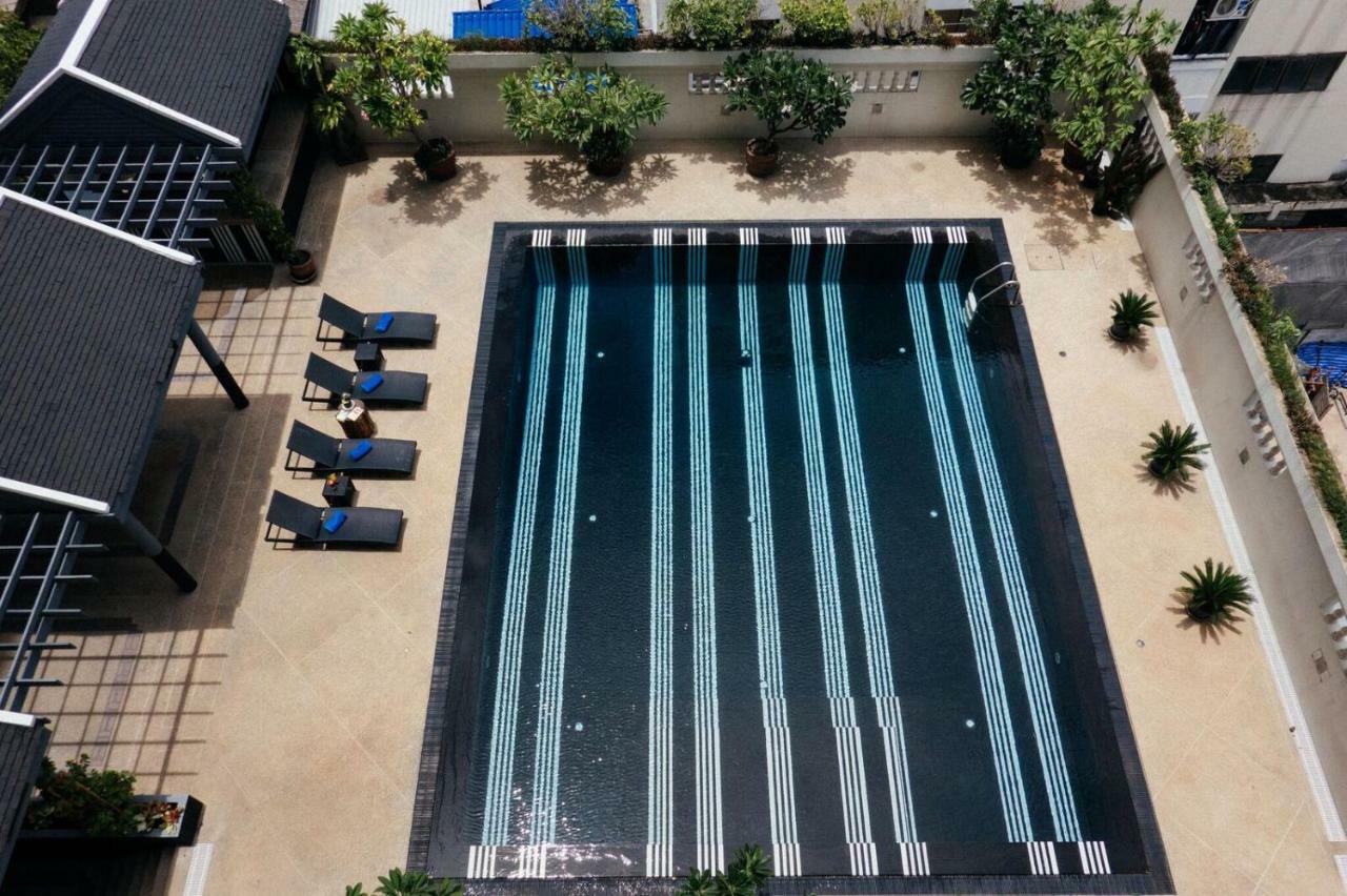 Witz Bangkok Ramkhamhaeng Hotel Екстериор снимка