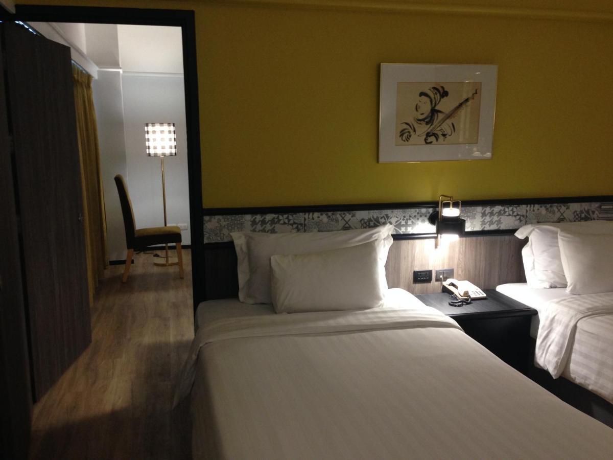 Witz Bangkok Ramkhamhaeng Hotel Екстериор снимка
