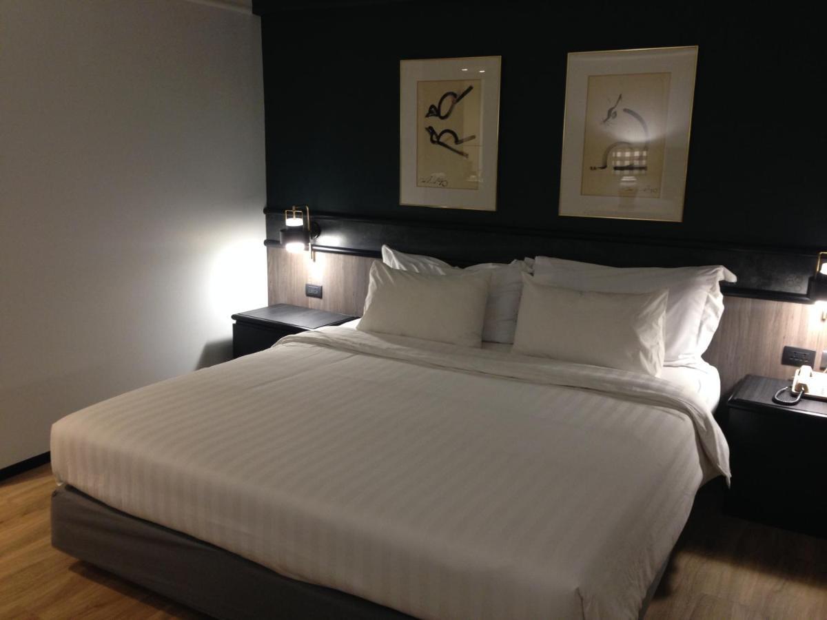 Witz Bangkok Ramkhamhaeng Hotel Екстериор снимка
